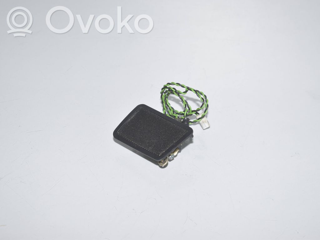 BMW 7 E38 Front door speaker 