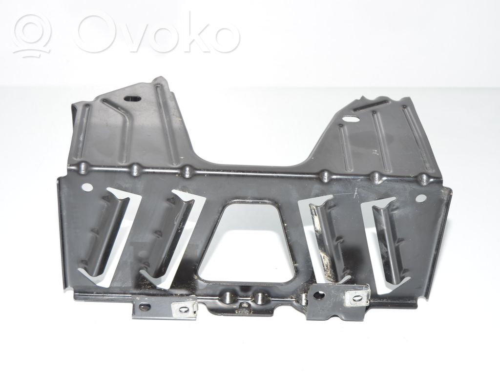 BMW 5 F10 F11 Uchwyt / Mocowanie wzmacniacza dźwięku 