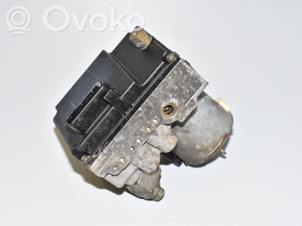 BMW 5 E39 ABS Blokas 