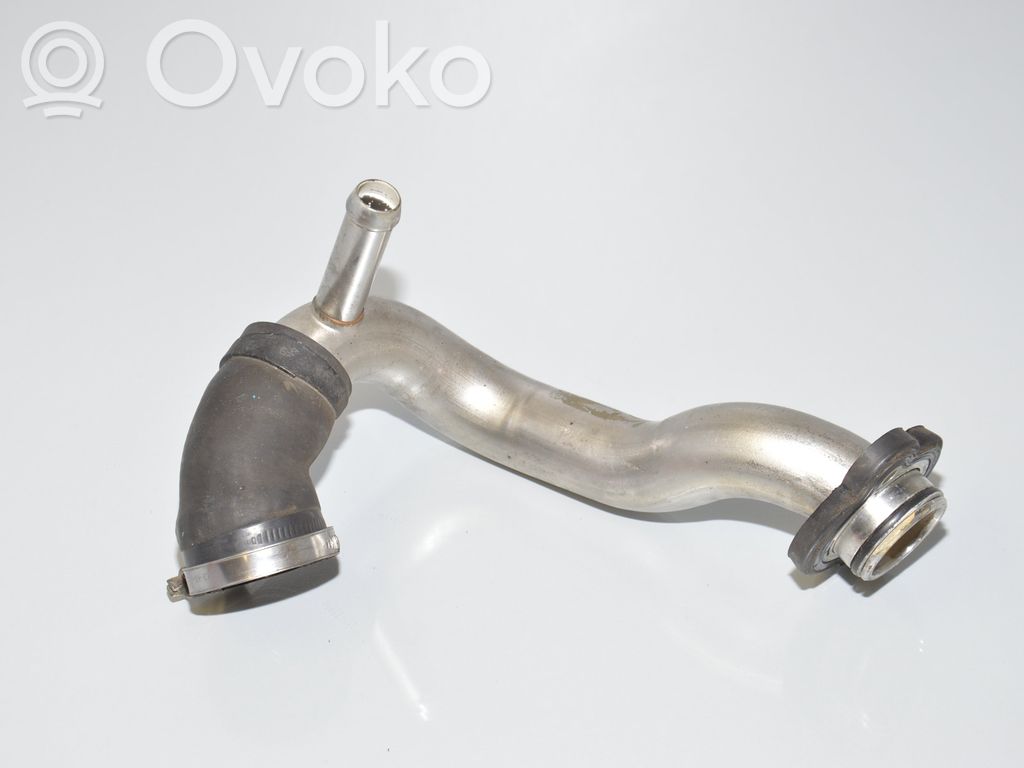 BMW 3 E92 E93 Engine coolant pipe/hose 