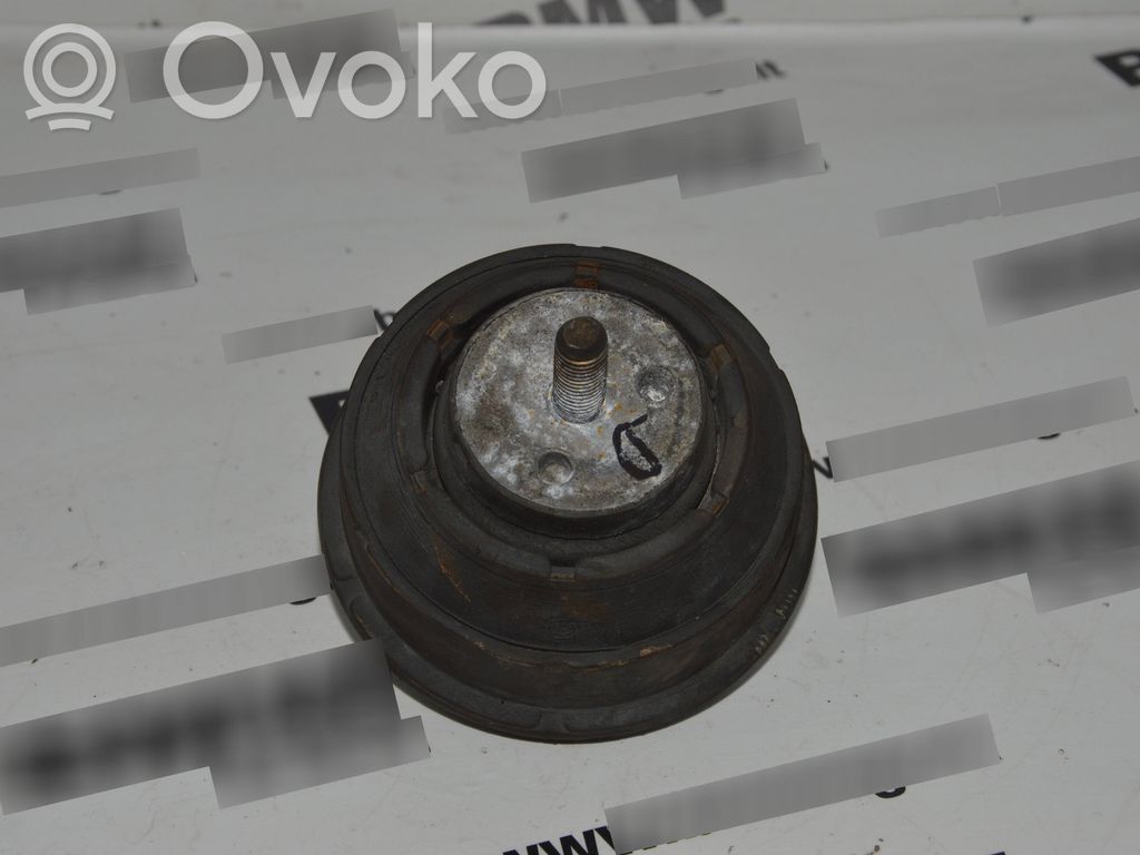 BMW 3 E46 Engine mount bracket 