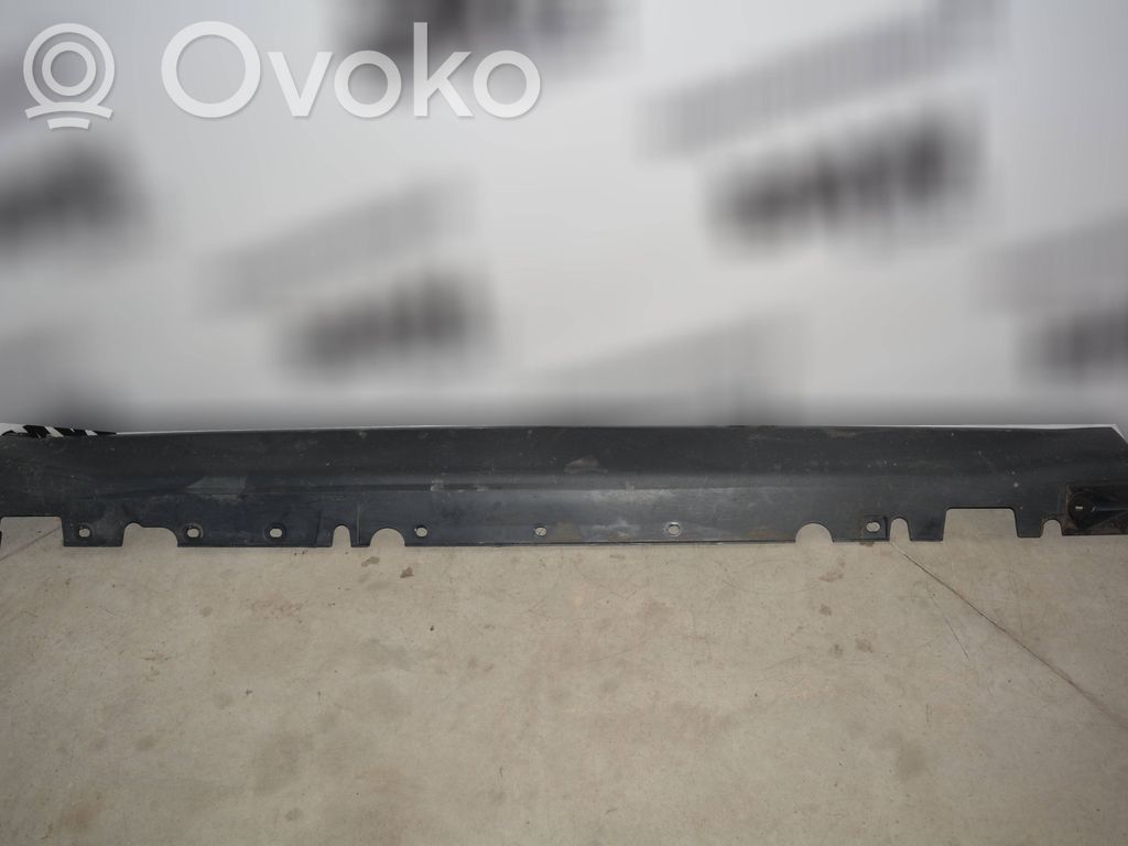 BMW X5 E70 Sill 