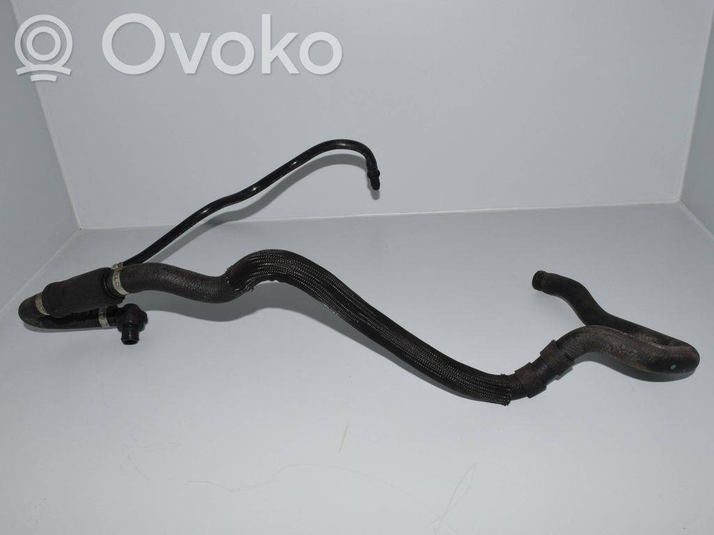 BMW 3 E46 Variklio aušinimo vamzdelis (-ai)/ žarna (-os) 