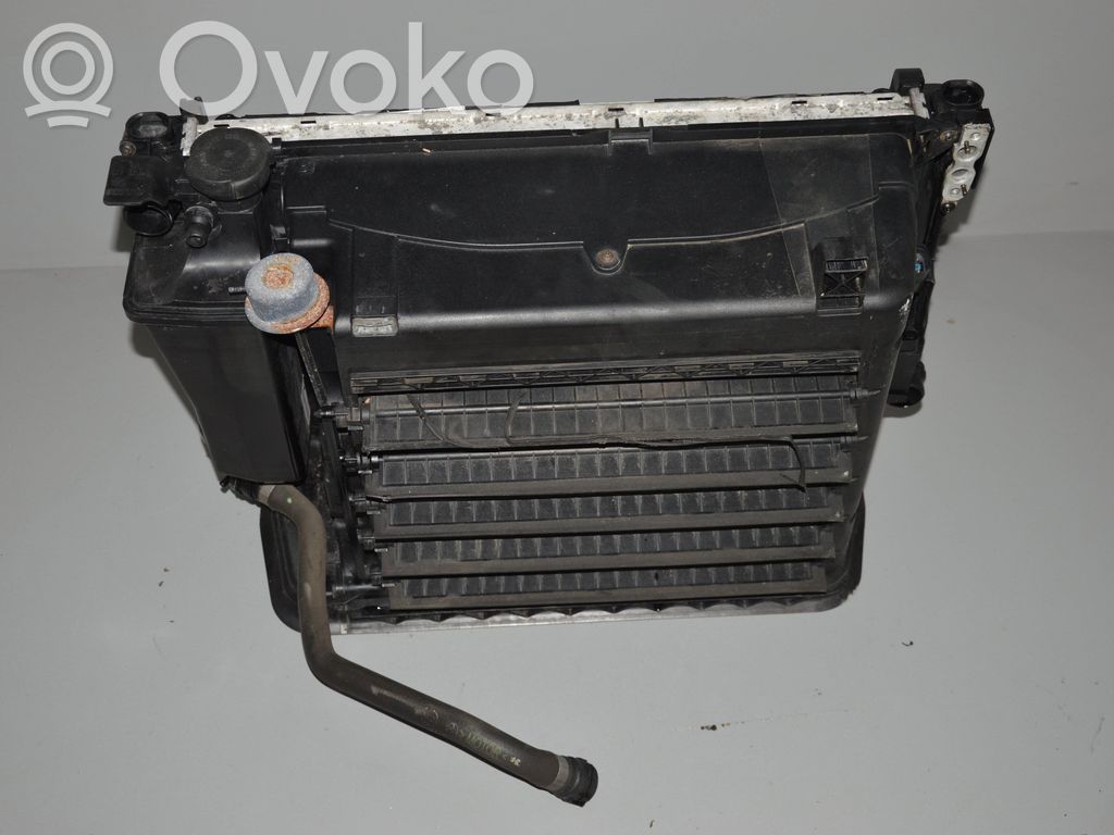 BMW 3 E46 Radiatorių komplektas 