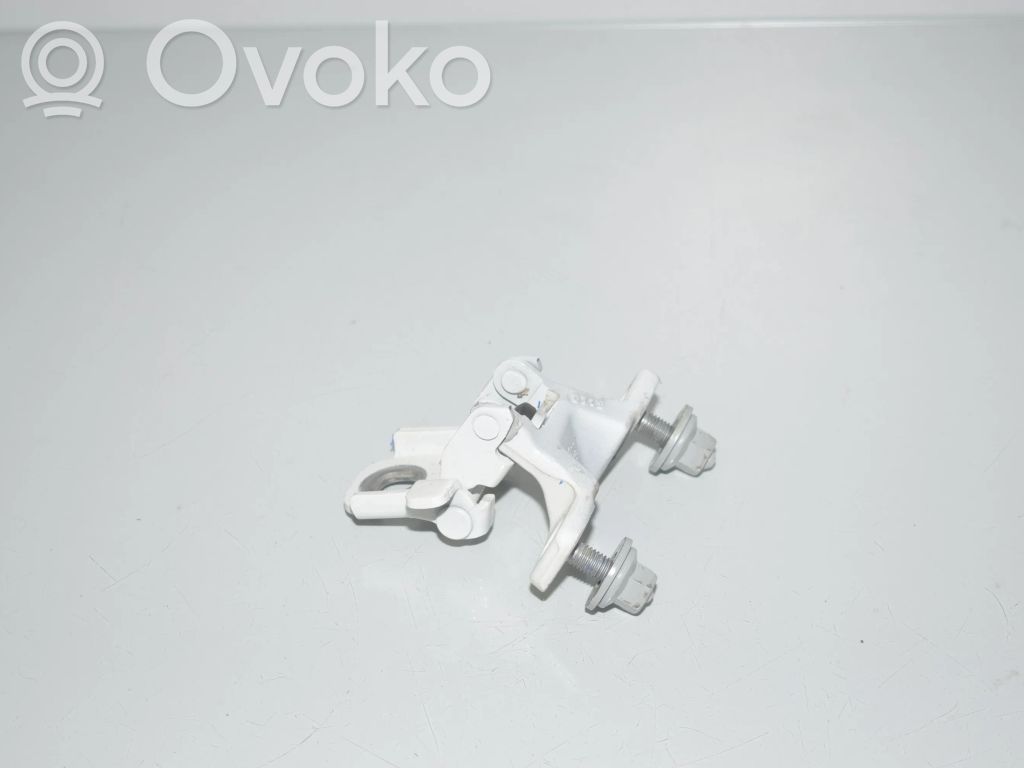 BMW 2 F46 Tailgate/trunk/boot hinge 