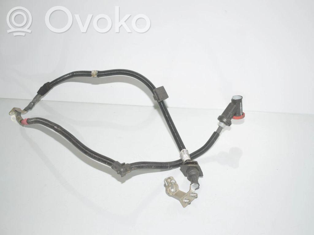 BMW 1 F40 Plus / Klema / Przewód akumulatora 