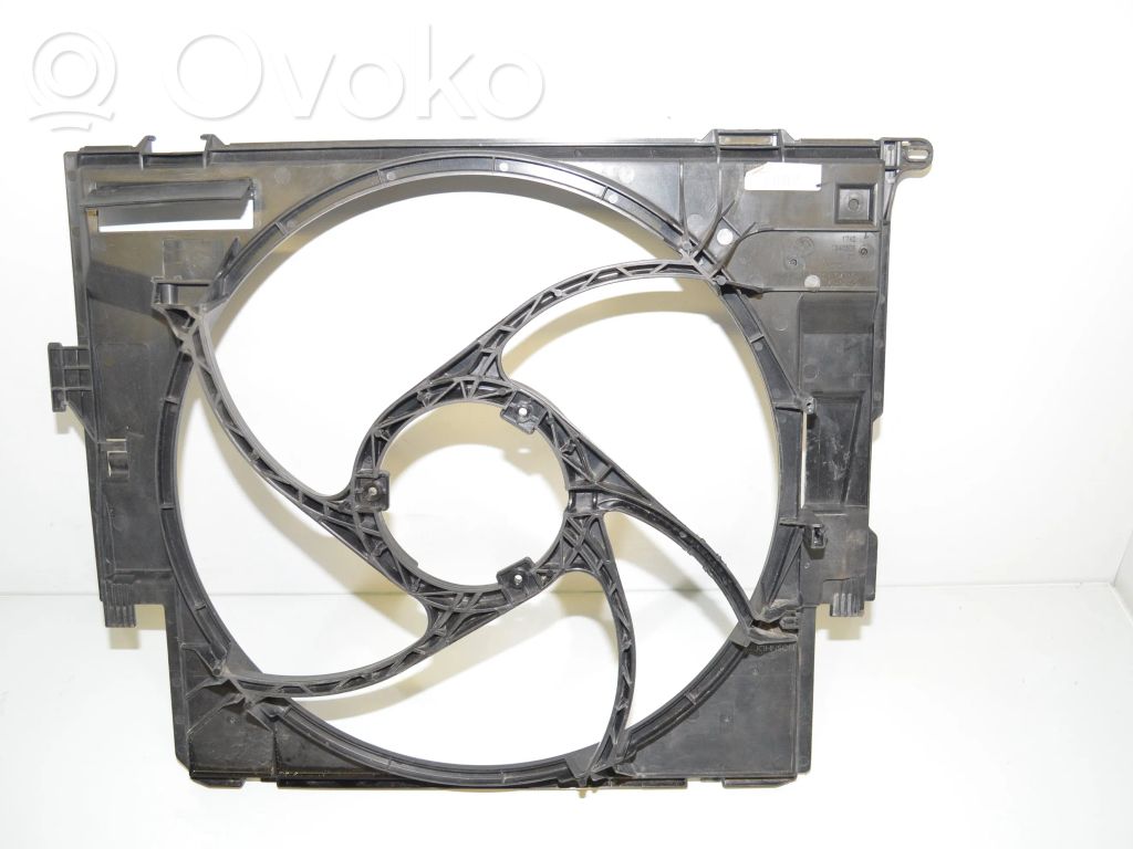 BMW 2 F22 F23 Elektrisks radiatoru ventilators 