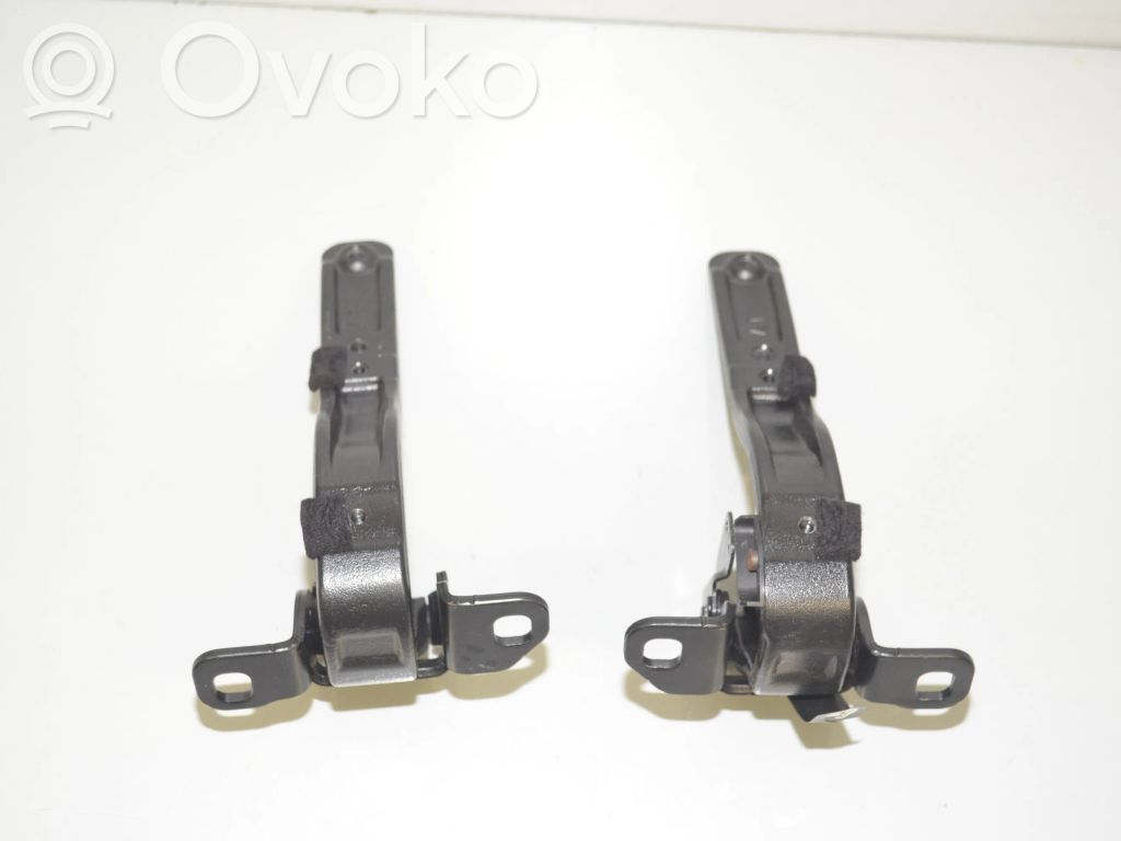 BMW i3 Tailgate/trunk/boot hinge 