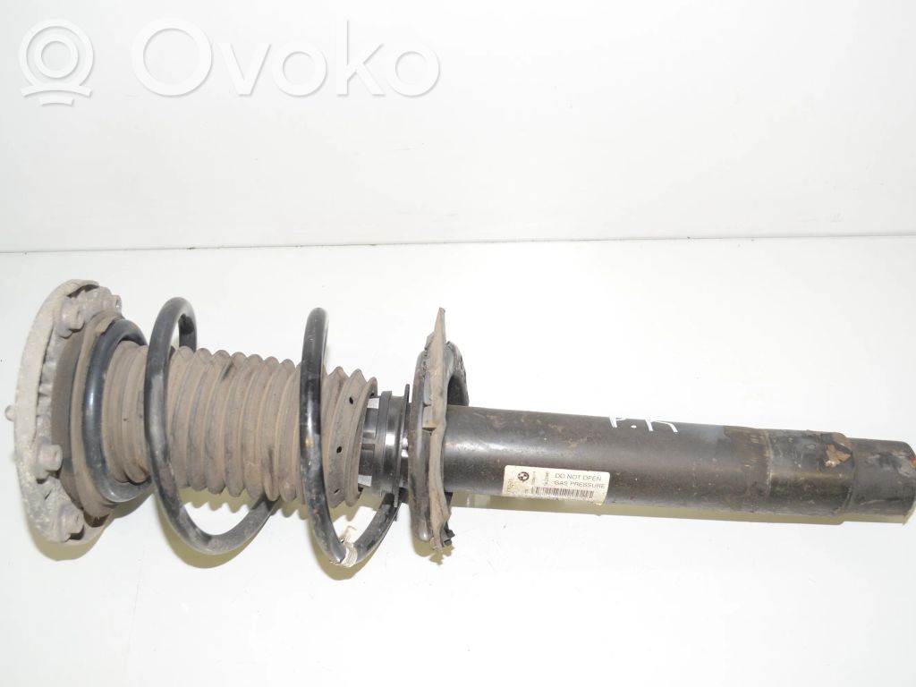 BMW 4 F32 F33 Front shock absorber with coil spring 