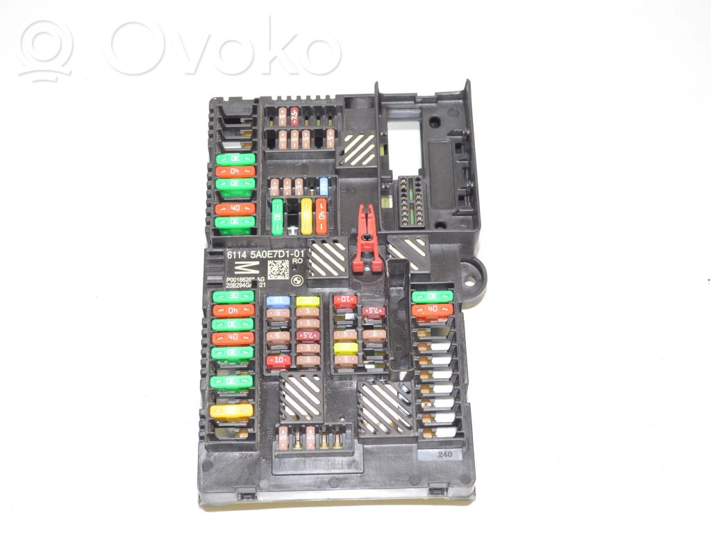 BMW 3 G20 G21 Sulakemoduuli 