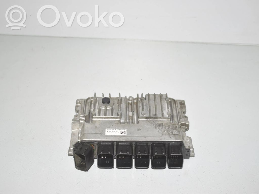 BMW 5 G30 G31 G38 Engine control unit/module 