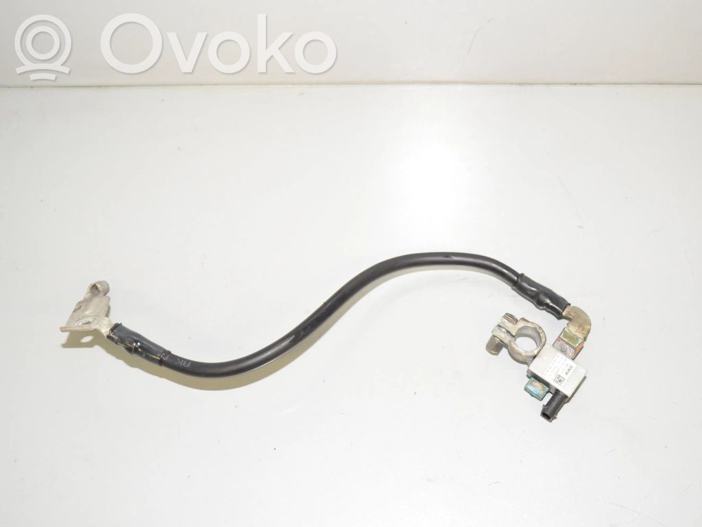 BMW X1 F48 F49 Minusinis laidas (akumuliatoriaus) 