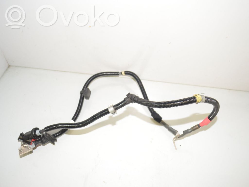 BMW 1 F40 Plus / Klema / Przewód akumulatora 
