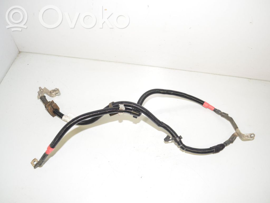 BMW 2 F45 Plus / Klema / Przewód akumulatora 