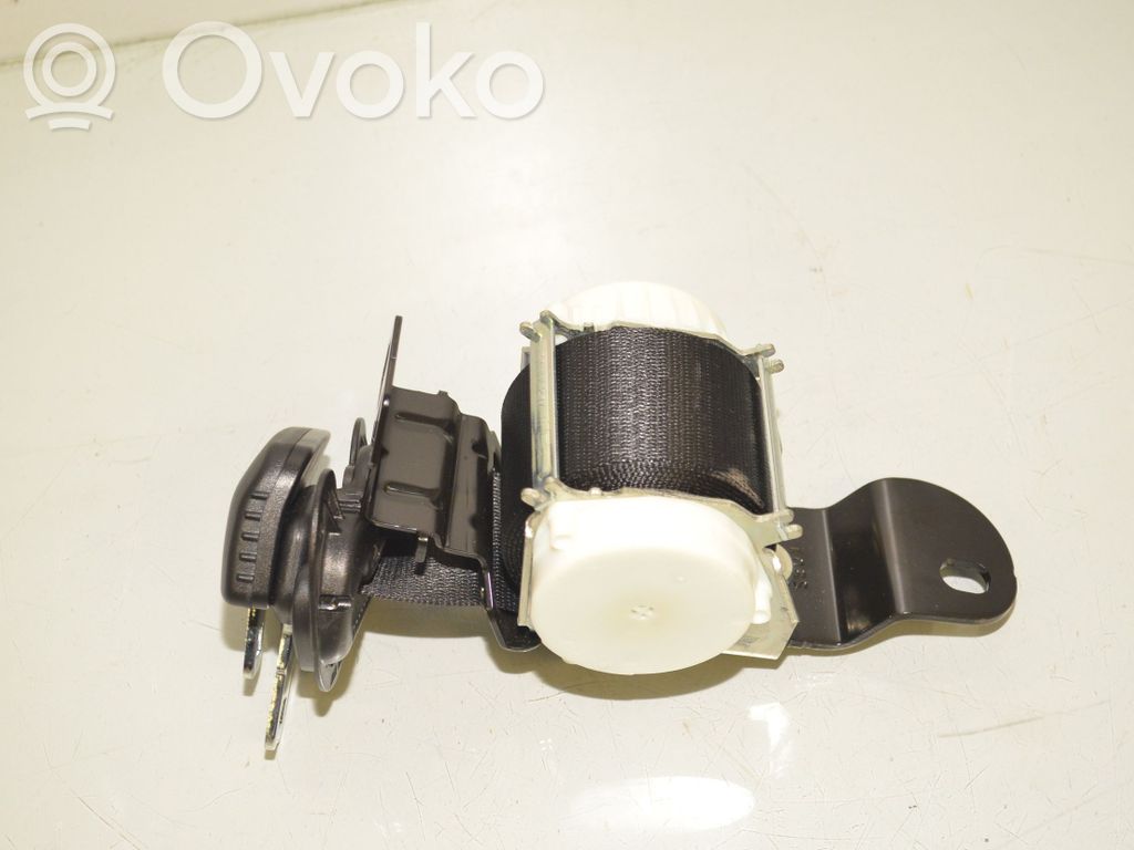 BMW 2 F45 Pas bezpieczeństwa fotela tylnego środkowego 
