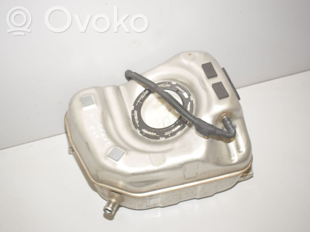BMW 2 F45 Zbiornik paliwa 