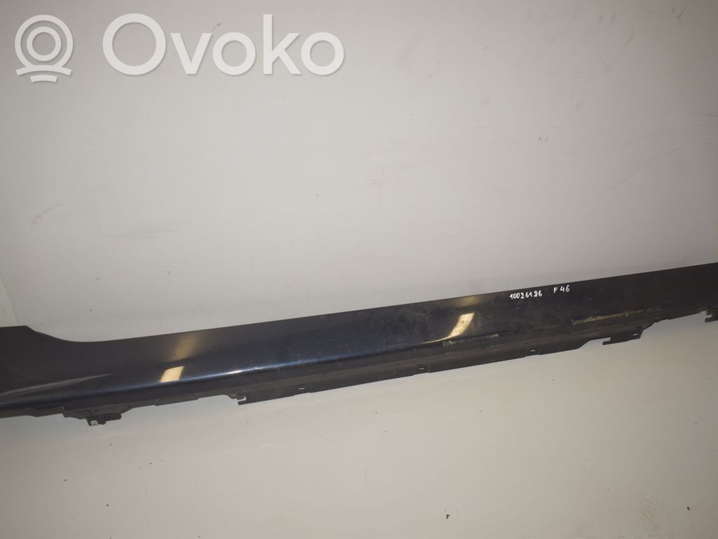 BMW 2 F46 Slenkstis 