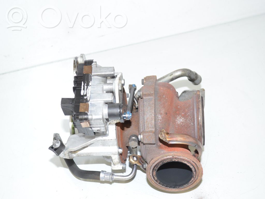 BMW 5 F10 F11 Turbina 