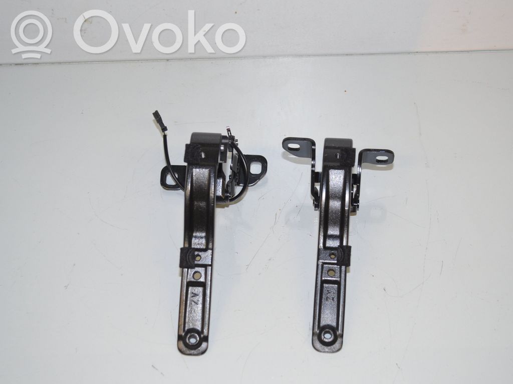 BMW i3 Tailgate/trunk/boot hinge 
