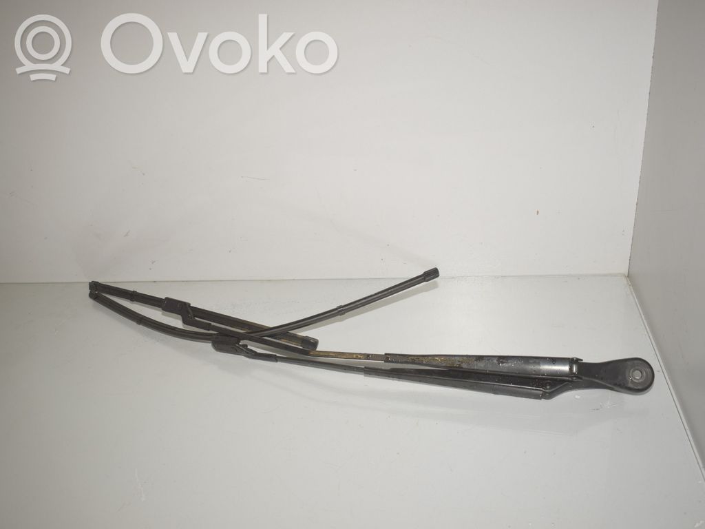 Wycieraczki lamp przednich / Komplet   7333963,7335962,41327333963,61617335962,61619464504,9464504