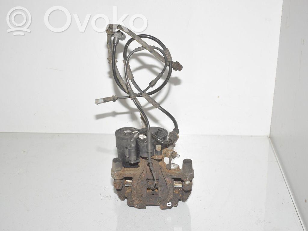 BMW 2 F45 Etrier frână spate 