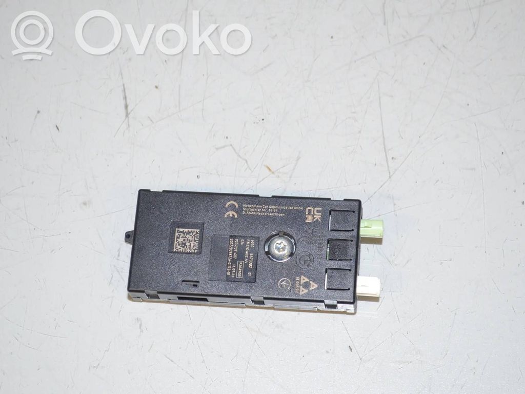 BMW i4 Antenos stiprintuvas 