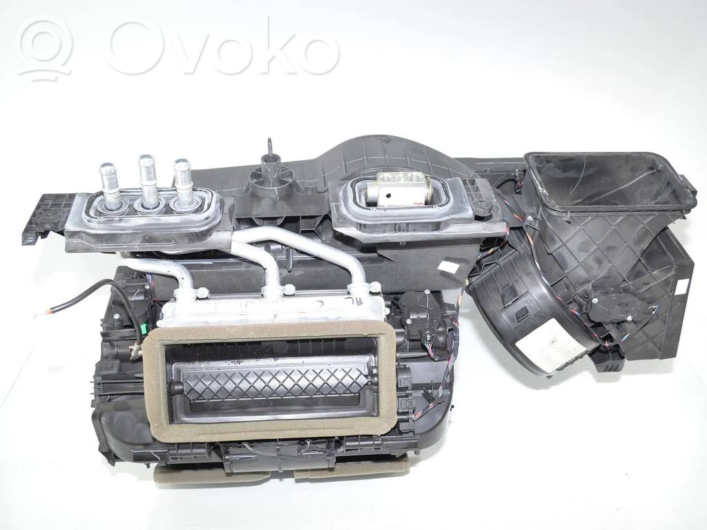 BMW X5 E70 Interior heater climate box assembly 