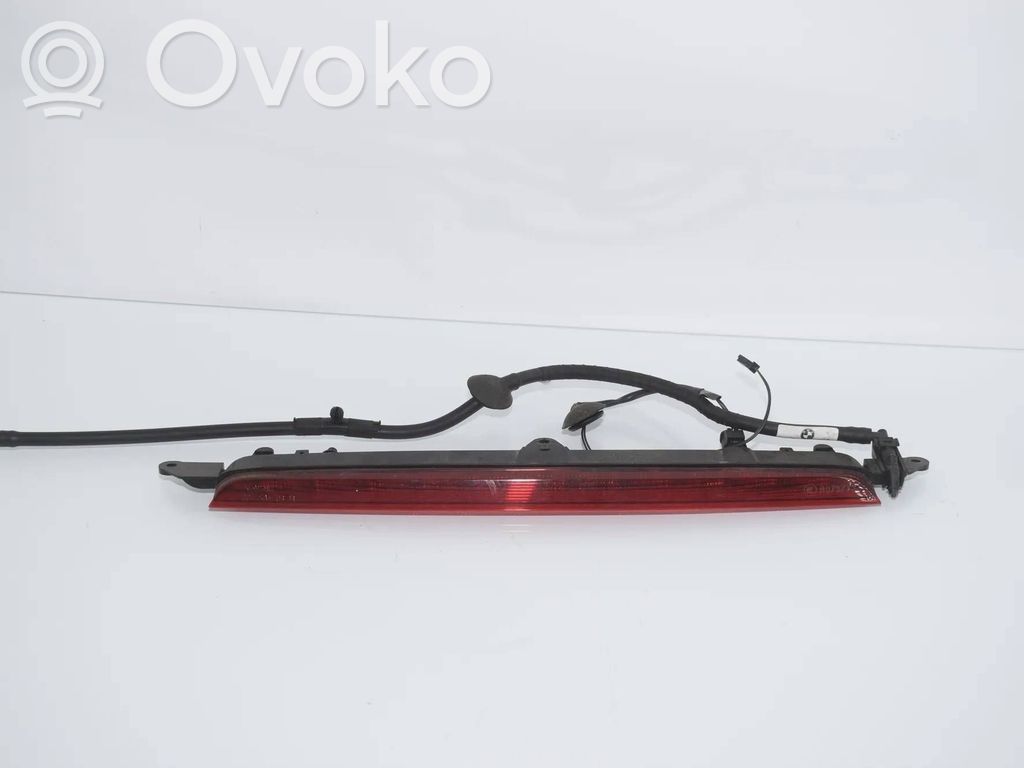 BMW i3 Third/center stoplight 