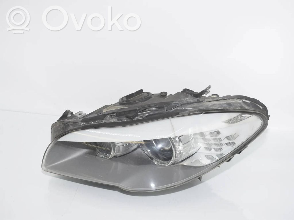 BMW 5 F10 F11 Lampa przednia 