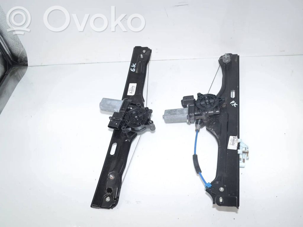BMW 2 F46 Elektryczny podnośnik szyby drzwi tylnych 
