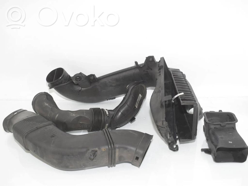 BMW 5 F10 F11 Obudowa filtra powietrza 