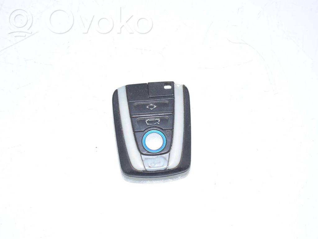 BMW i3 Virta-avain/kortti 