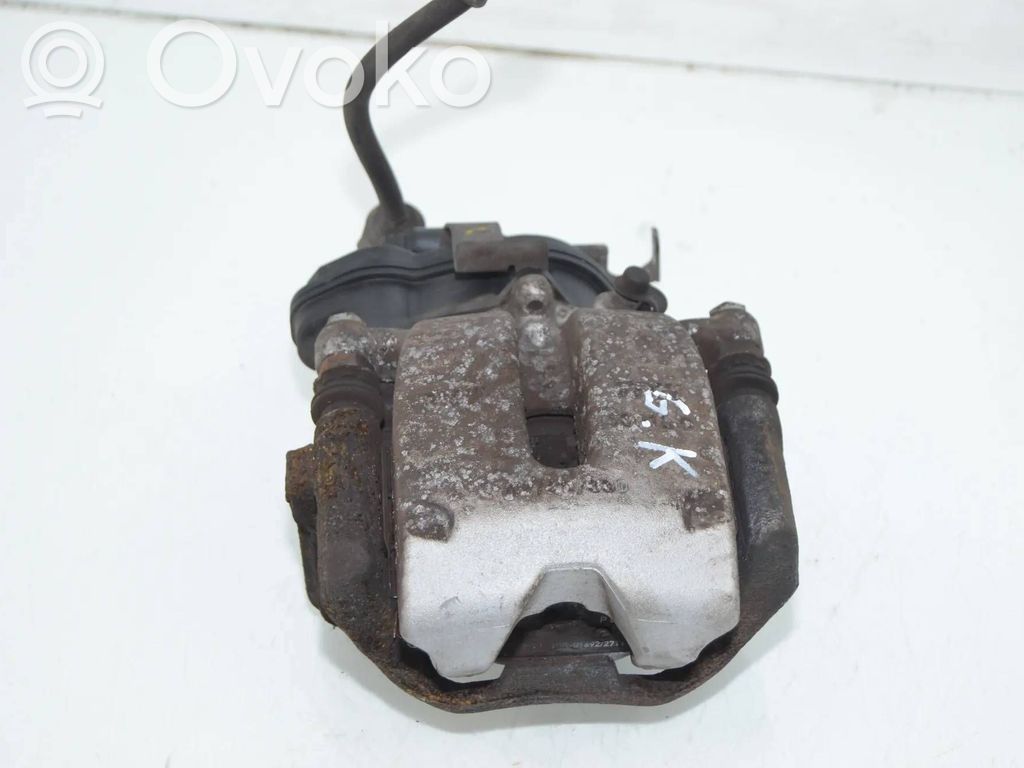 BMW 5 G30 G31 G38 Galinis suportas 