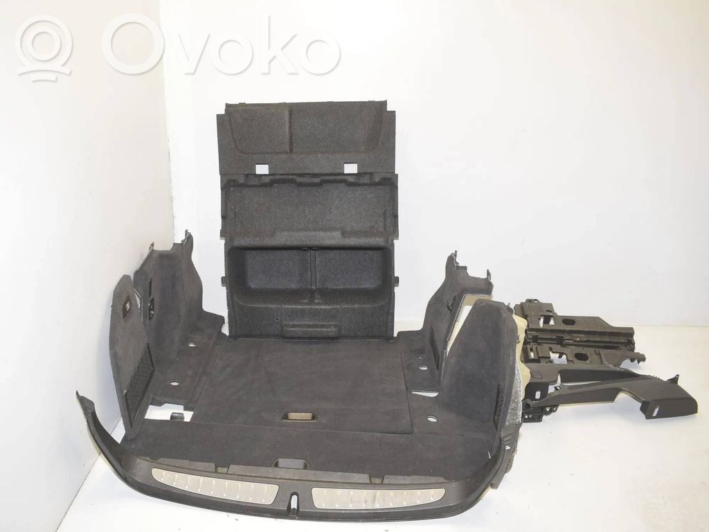 BMW 3 F30 F35 F31 Inne elementy wykończenia bagażnika 