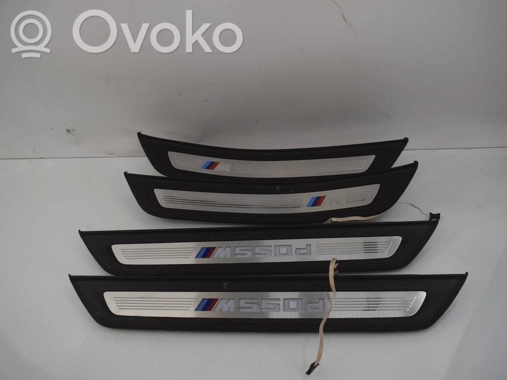 BMW 5 G30 G31 G38 Listwa progowa przednia 