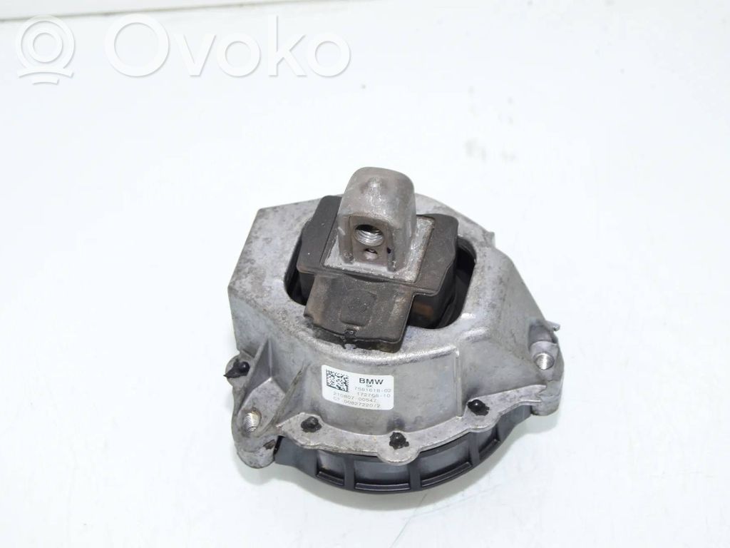 Engine mount bracket   7581618,22117581618,6860490,22116860490