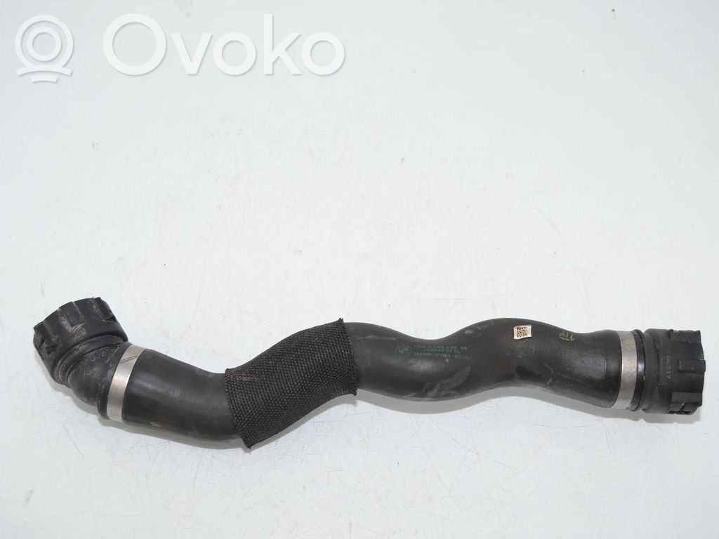 BMW 5 G30 G31 G38 Tuyau de liquide de refroidissement moteur