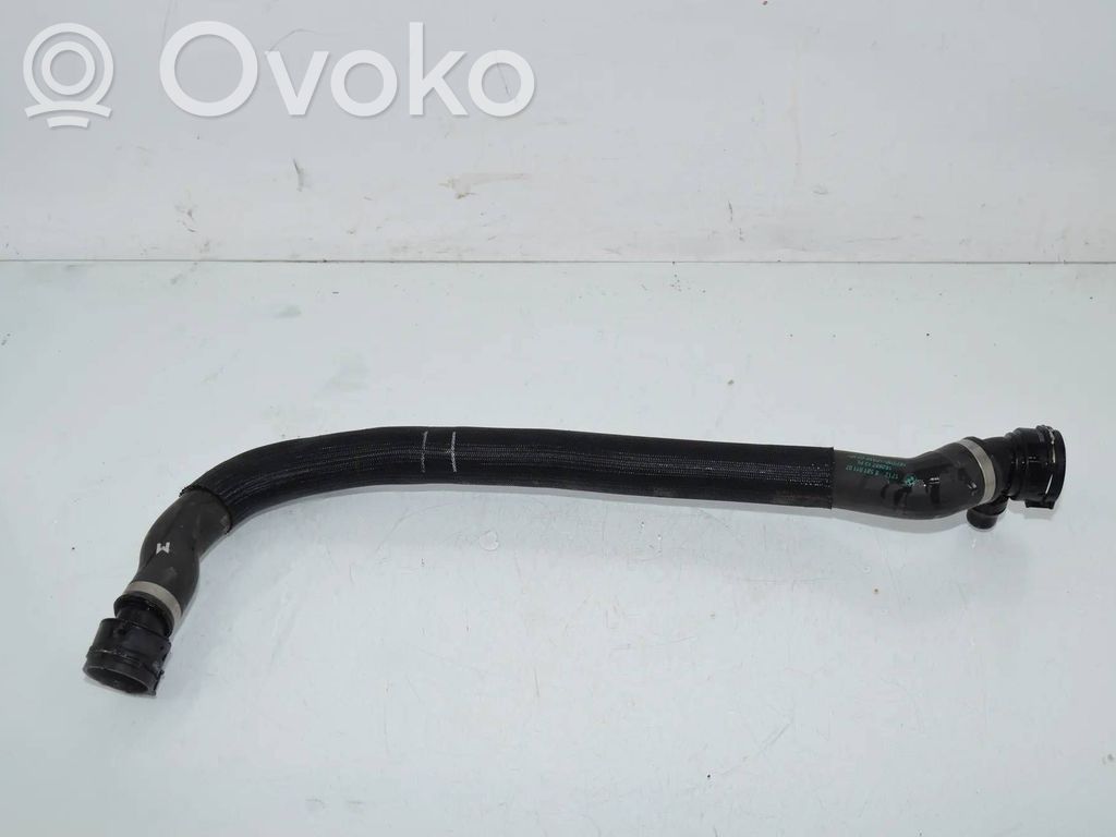 BMW 3 G20 G21 Tuyau de liquide de refroidissement moteur 