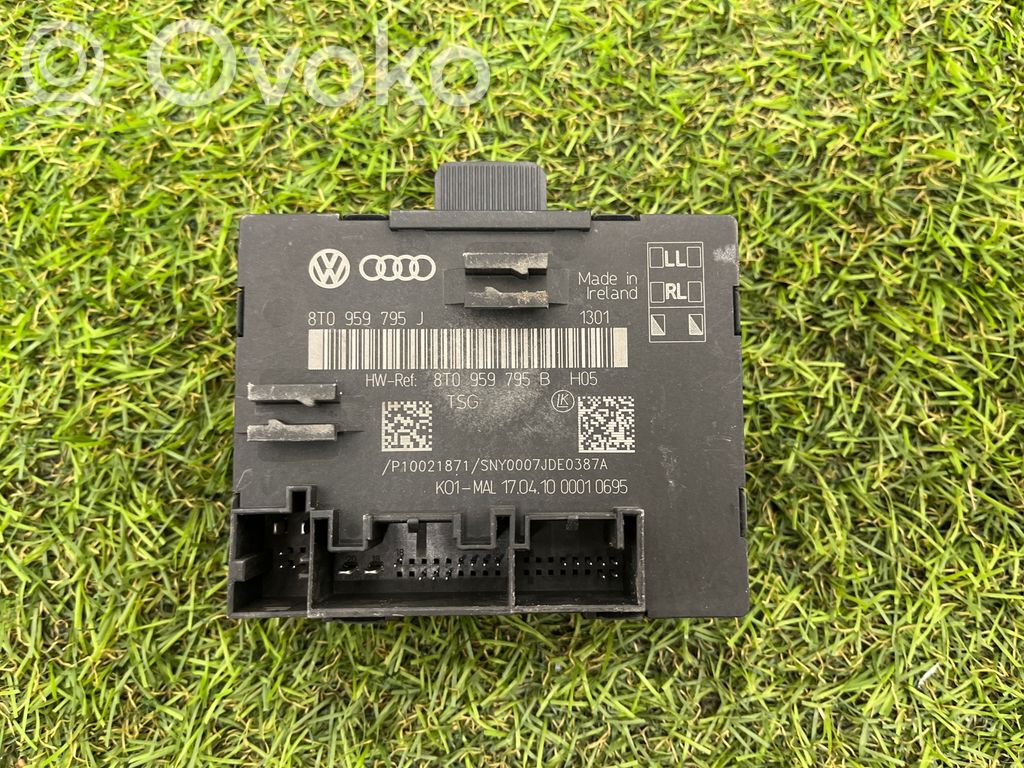 Audi A5 8T 8F Door control unit/module 