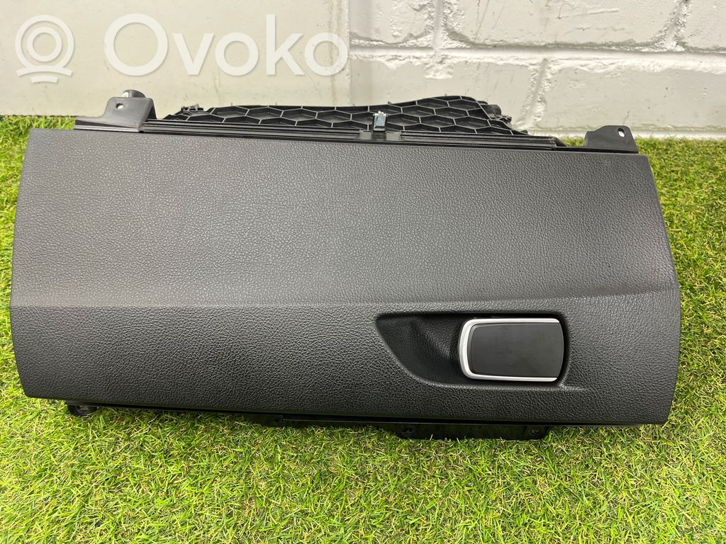 BMW 1 F20 F21 Glove box 