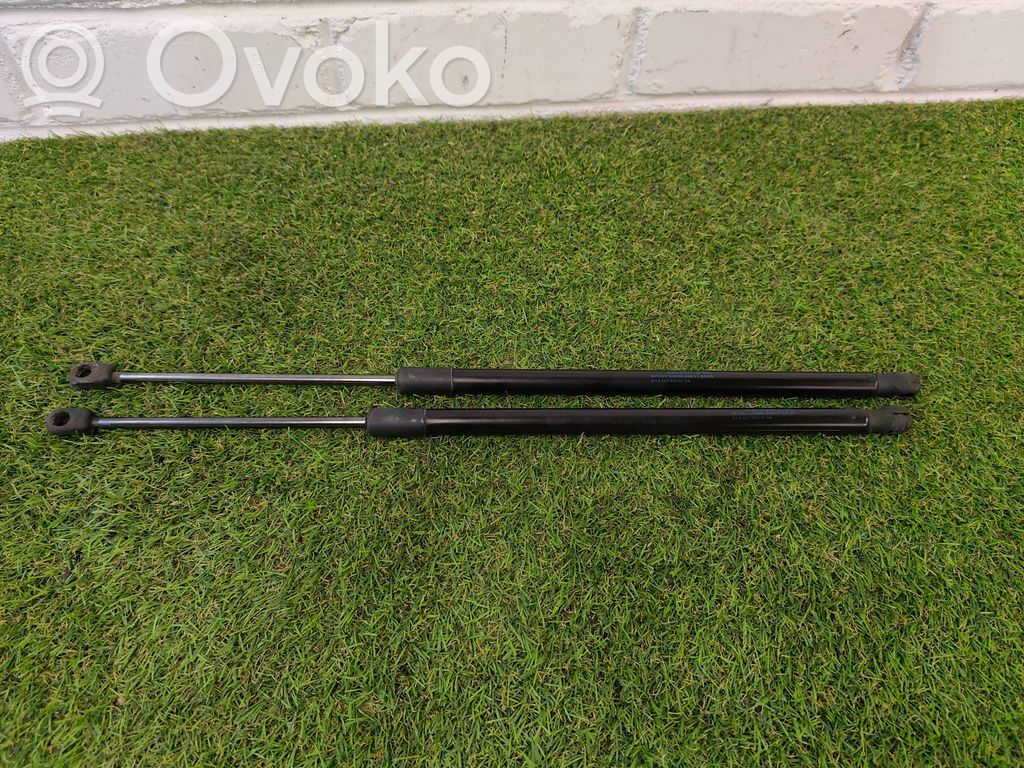Mercedes-Benz C W204 Siłownik maski przedniej 