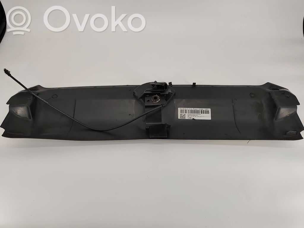 Osłona pasa przedniego   8W6807081