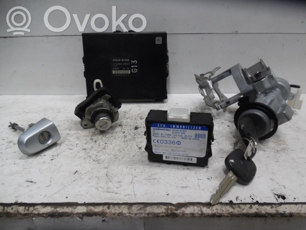 Daihatsu Materia Lock set 