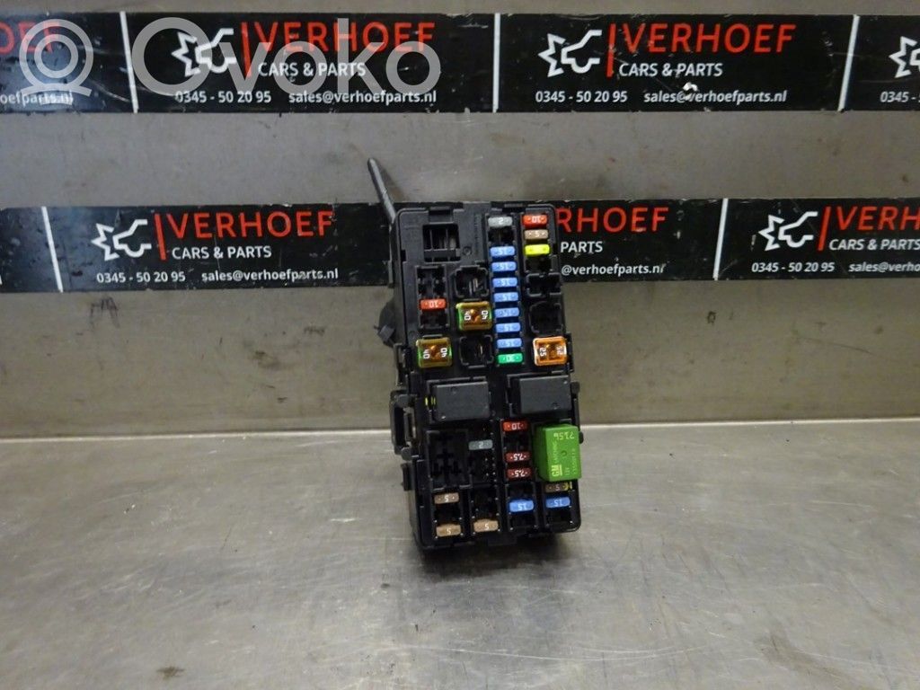 Opel Karl Fuse box set 