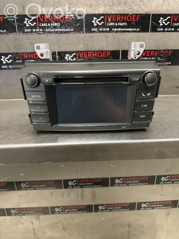 Toyota RAV 4 (XA40) Modul comenzi multimedia 
