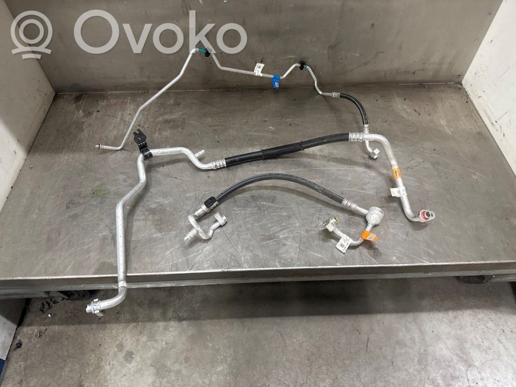 Ford Ka Ilmastointilaitteen putki (A/C) 