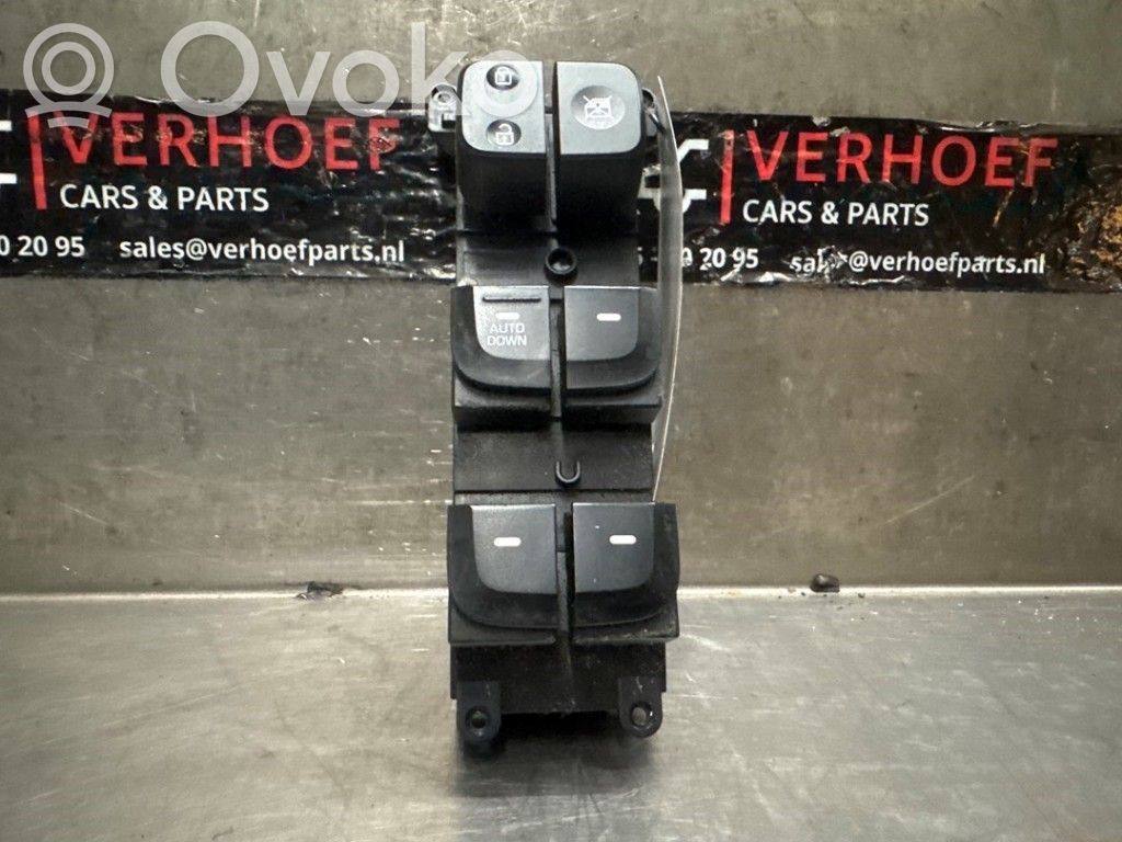 Hyundai i10 Electric window control switch 