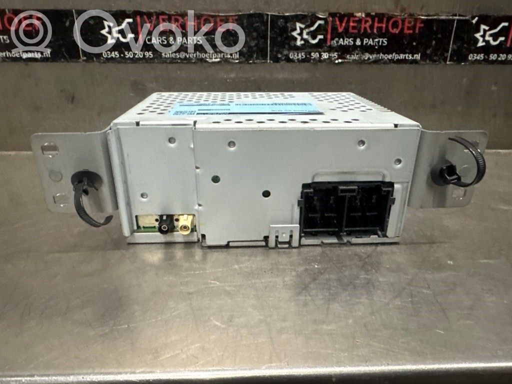 Ford Focus Radio/CD/DVD/GPS head unit 