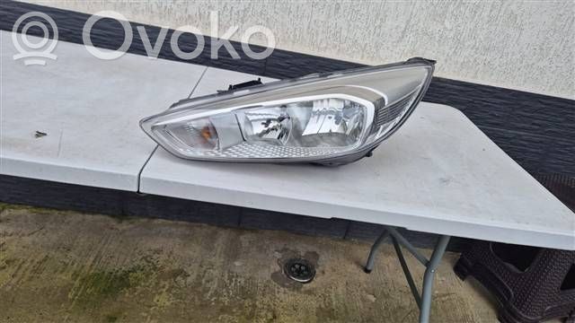 Ford Focus Scheinwerfer 