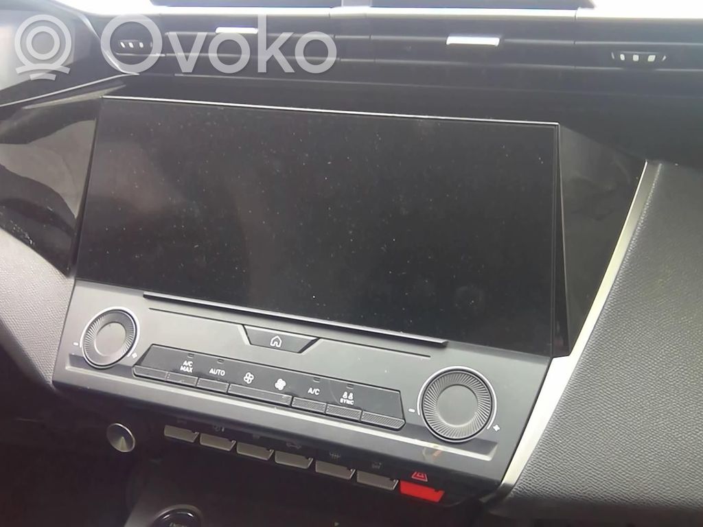 Peugeot 308 Panel / Radioodtwarzacz CD/DVD/GPS 